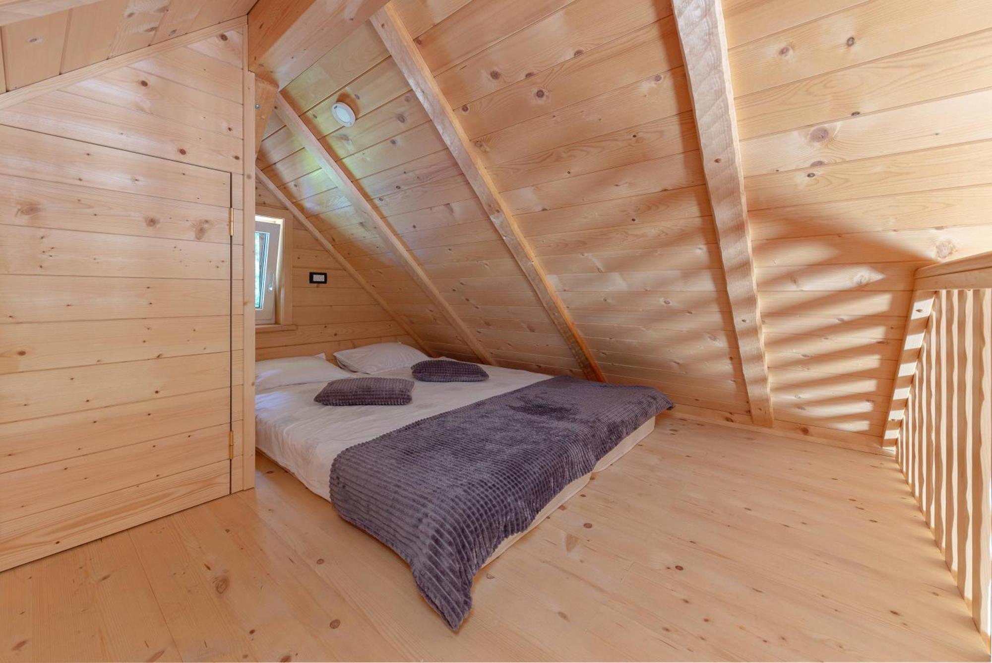 Resort Pri Hrastu Kamnik Rom bilde